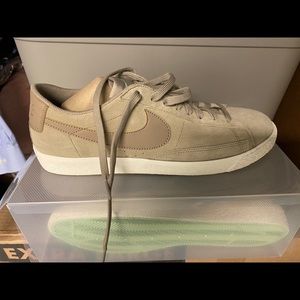 Nike Blazer low size 13